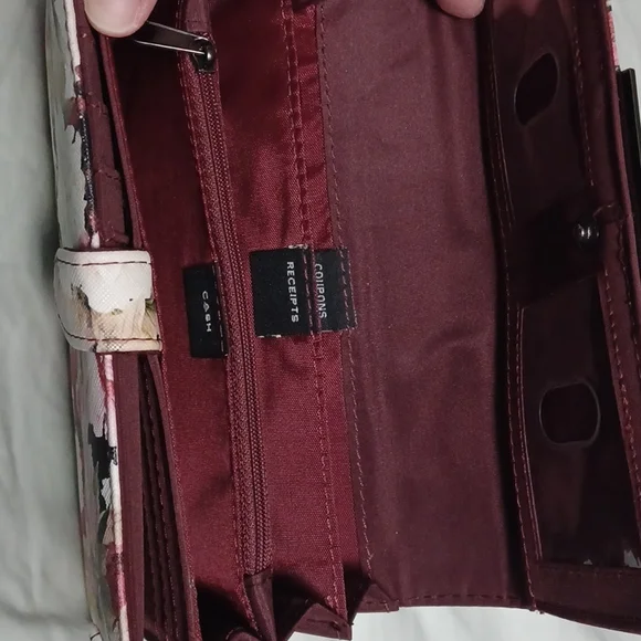 Wallet - Picture 3 of 4